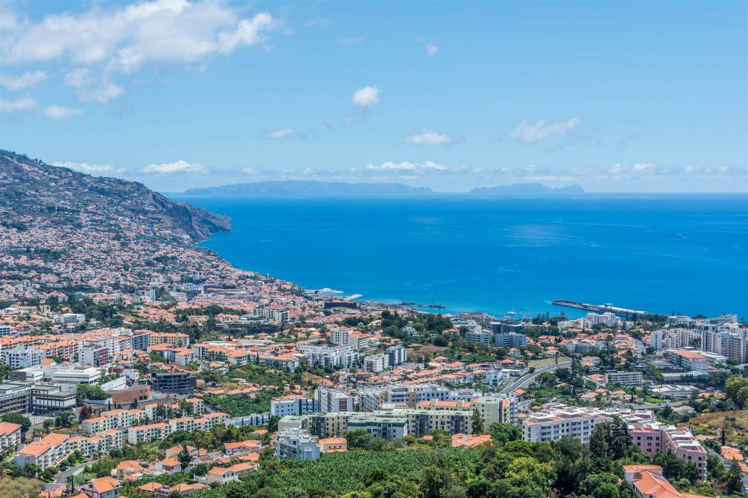 Homes & Properties in Madeira